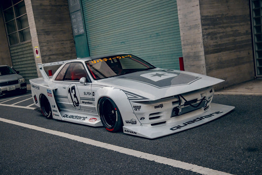 LB-KAIDO WORKS NISSAN R32 SKYLINE